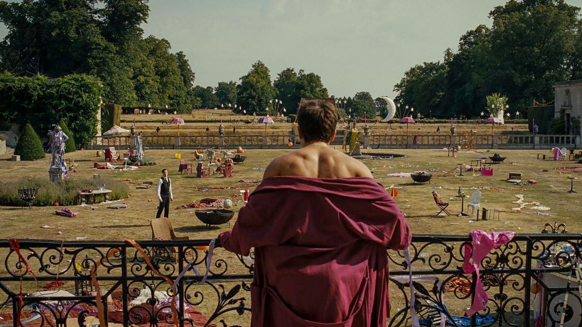 Saltburn-critique-cinema-barry-keoghan-jacob-elordi-rosamund-pike-film-prime-video